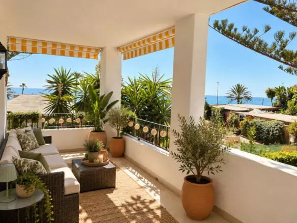 3-bedroom Apartment In Marbella, Spain (130 M²)