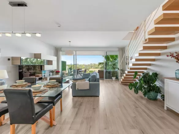 3-bedroom Town House In Estepona, Spain (167 M²)