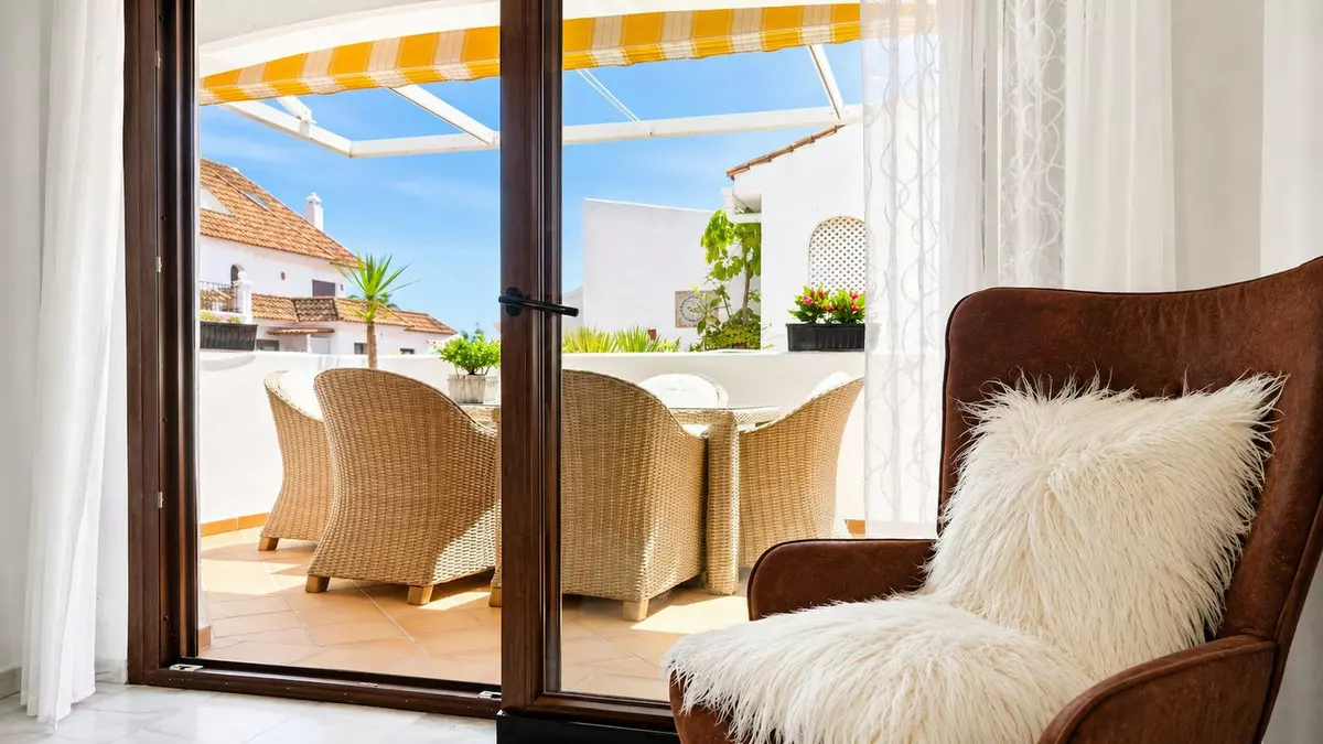2-bedroom Apartment In Manilva, Spain (73 M²)
