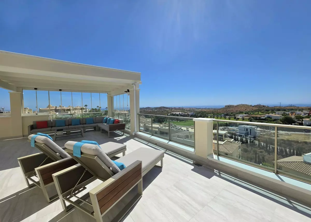 2-bedroom Apartment In Mijas, Spain (100 M²)