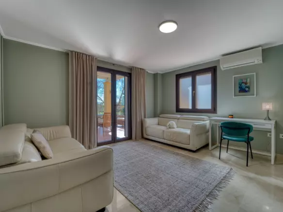 5-bedroom Villa In Marbella, Spain (418 M²)