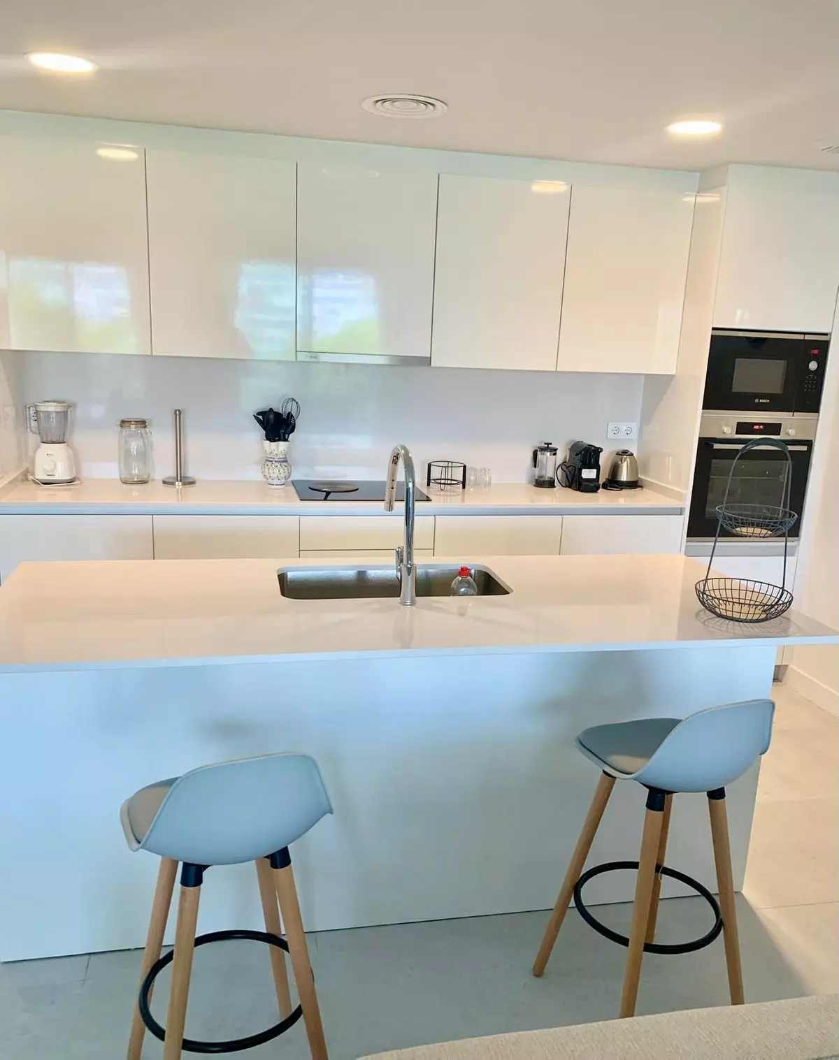 3-bedroom Property In Estepona, Spain (159 M²)