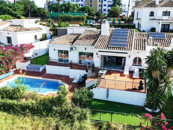 5-bedroom Villa In Manilva, Spain (189 M²)