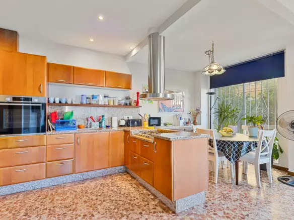 2-bedroom Apartment In Fuengirola, Spain (87 M²)