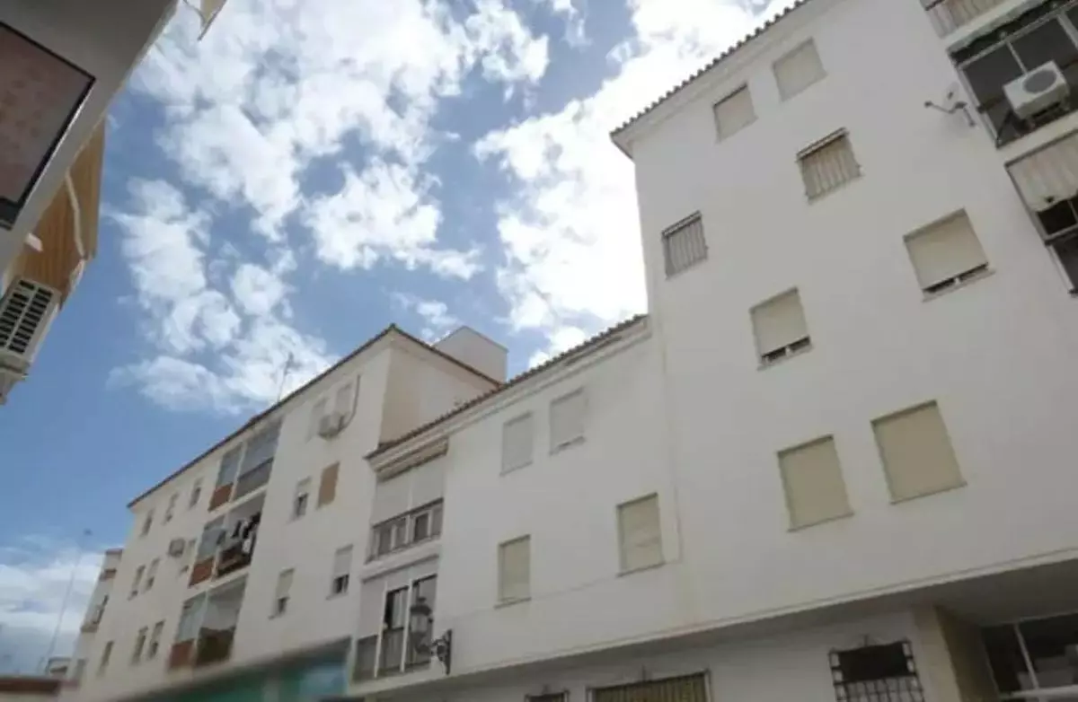 3-bedroom Apartment In Estepona, Spain (104 M²)