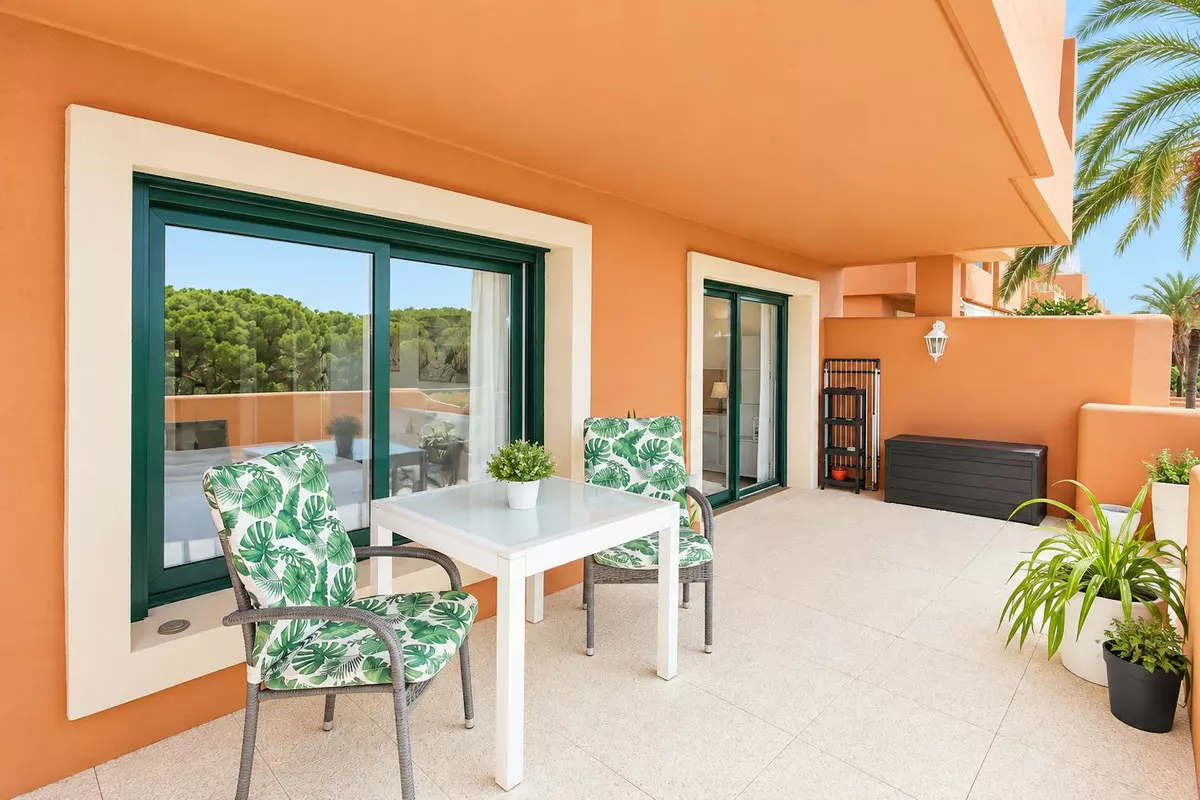 2-bedroom Apartment In Marbella, Spain (118 M²)