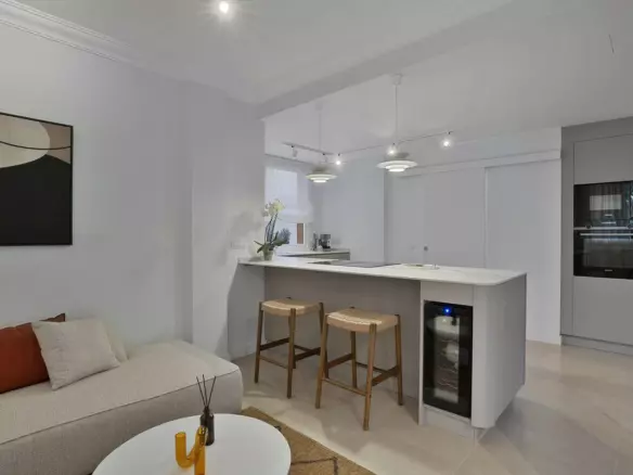2-bedroom Apartment In Estepona, Spain (140 M²)