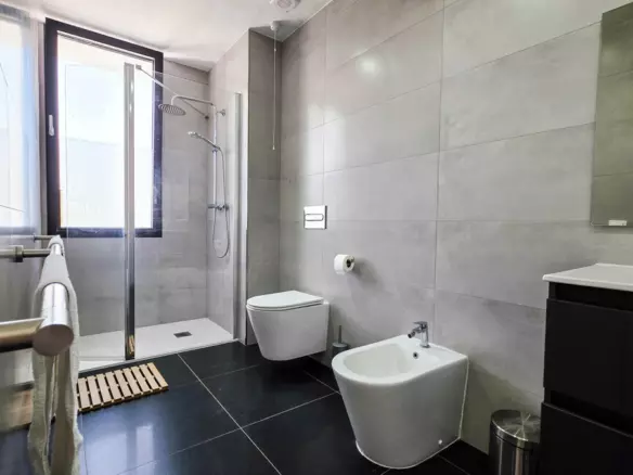 3-bedroom Villa In Manilva, Spain (218 M²)