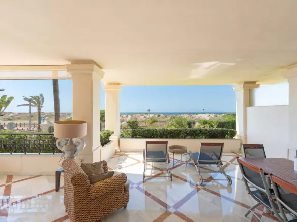 3-bedroom Apartment In Marbella, Spain (231 M²)