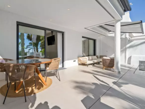 3-bedroom Apartment In Estepona, Spain (269 M²)