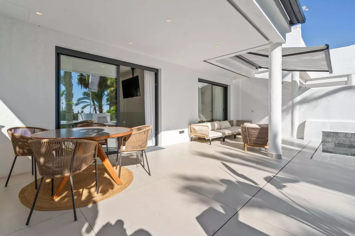 3-bedroom Apartment In Estepona, Spain (269 M²)