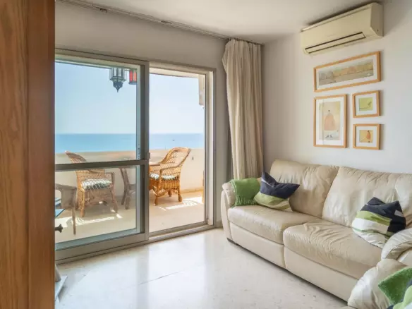 4-bedroom Apartment In Torremolinos, Spain (89 M²)