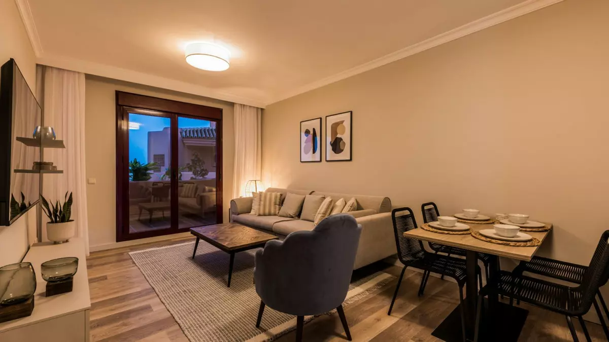 2-bedroom Apartment In Estepona, Spain (92 M²)