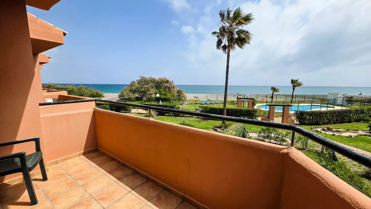 3-bedroom Town House In Manilva, Spain (127 M²)