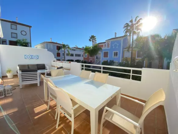 3-bedroom Apartment In Estepona, Spain (130 M²)