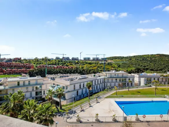 3-bedroom Apartment In Estepona, Spain (125 M²)