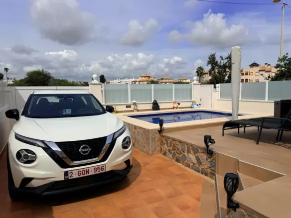 3-bedroom Villa In Orihuela, Spain (70 M²)