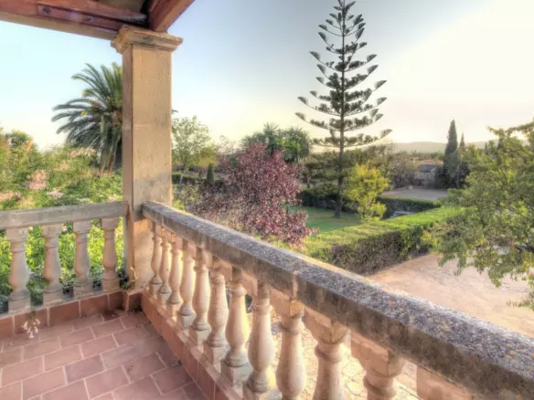 5-bedroom Country House In Marratxí, Spain (800 M²)