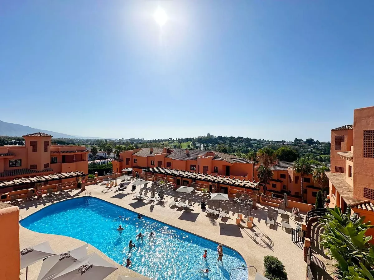 2-bedroom Apartment In Estepona, Spain (78 M²)