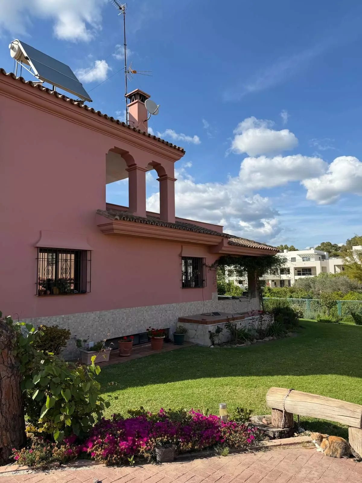 4-bedroom Villa In Casares, Spain (165 M²)