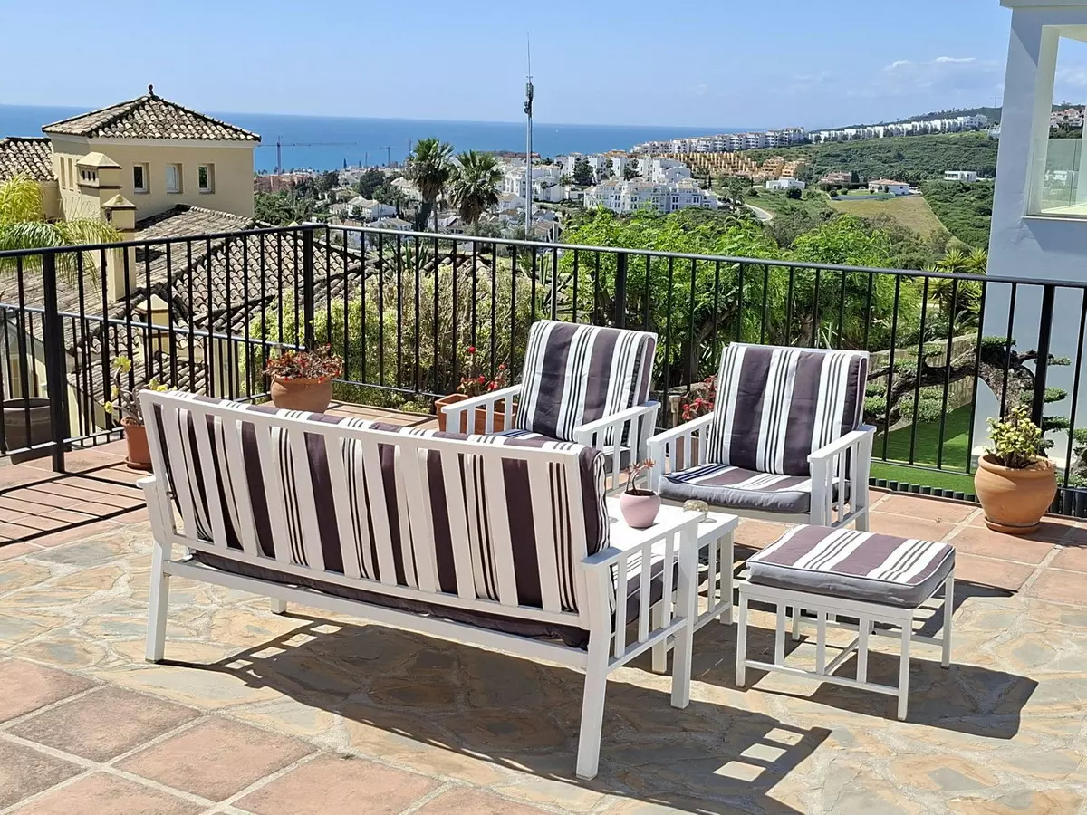3-bedroom Town House In Manilva, Spain (131 M²)