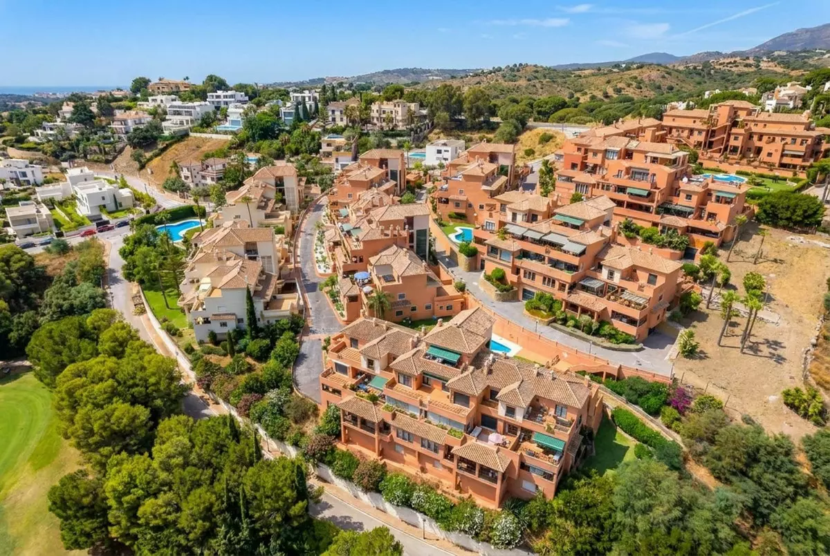 3-bedroom Apartment In Marbella, Spain (133 M²)