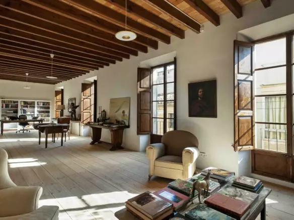 3-bedroom Villa In Porreres, Spain (512 M²)