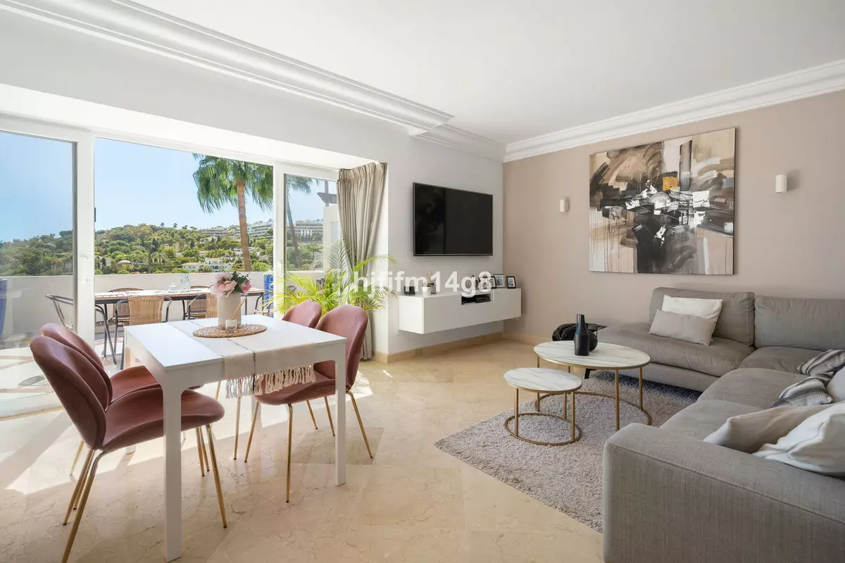 2-bedroom Apartment In Marbella, Spain (98 M²)