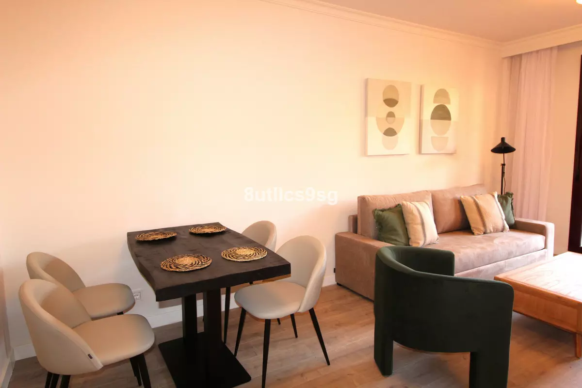 3-bedroom Apartment In Benahavis, Spain (189 M²)