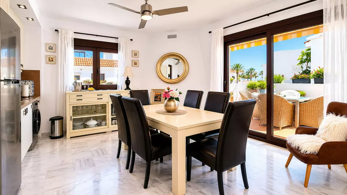 2-bedroom Apartment In Manilva, Spain (73 M²)