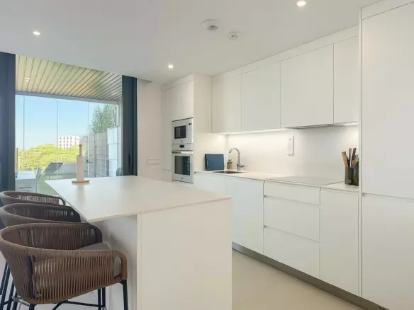 2-bedroom Apartment In Fuengirola, Spain (86 M²)