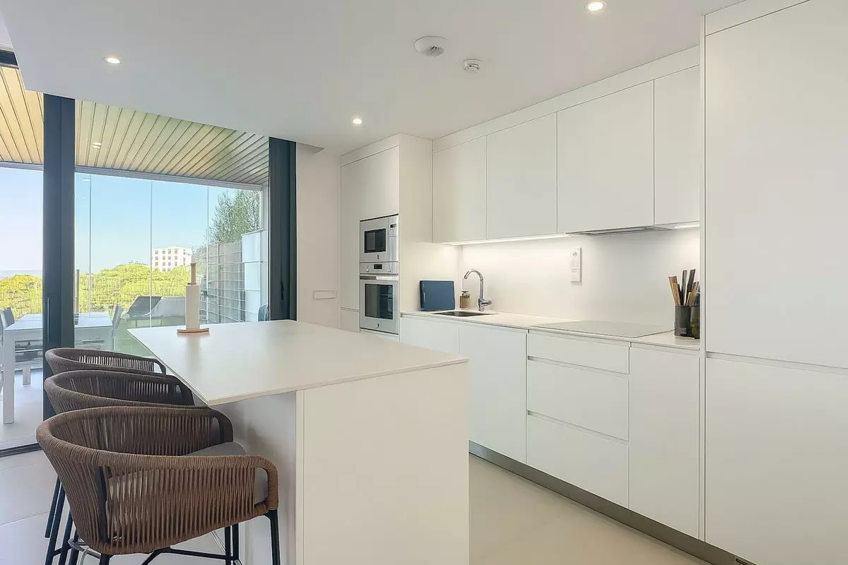 2-bedroom Apartment In Fuengirola, Spain (86 M²)