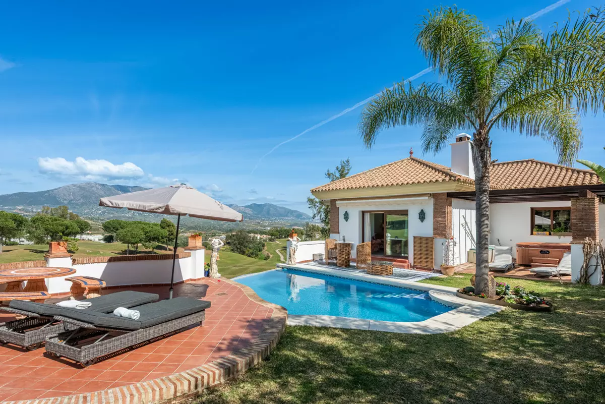 4-bedroom Villa In Mijas, Spain (463 M²)