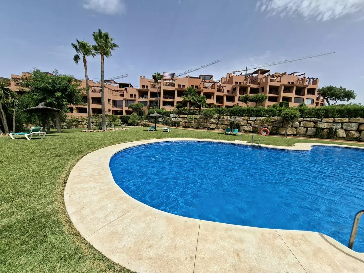 2-bedroom Apartment In Manilva, Spain (106 M²)