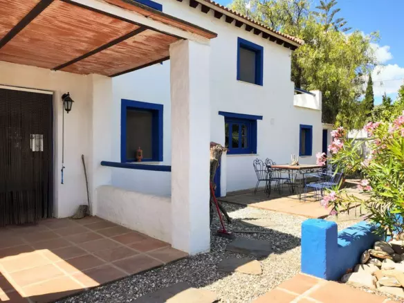 5-bedroom Country House In Álora, Spain (275 M²)