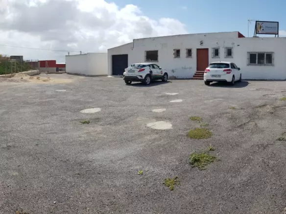 2-bedroom Country House In Los Montesinos, Spain (253 M²)
