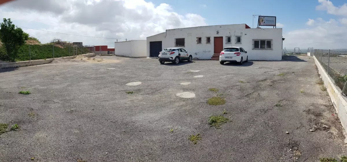 2-bedroom Country House In Los Montesinos, Spain (253 M²)