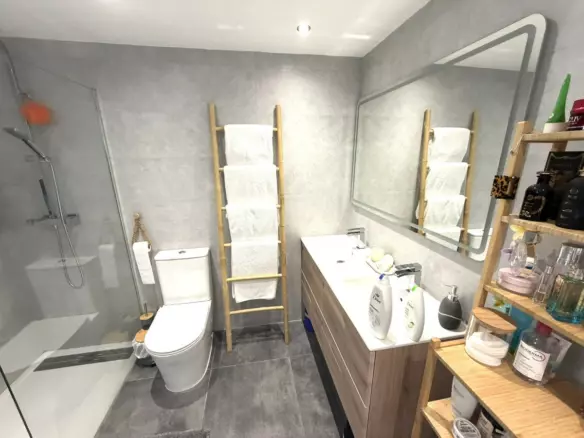2-bedroom Apartment In Estepona, Spain (80 M²)