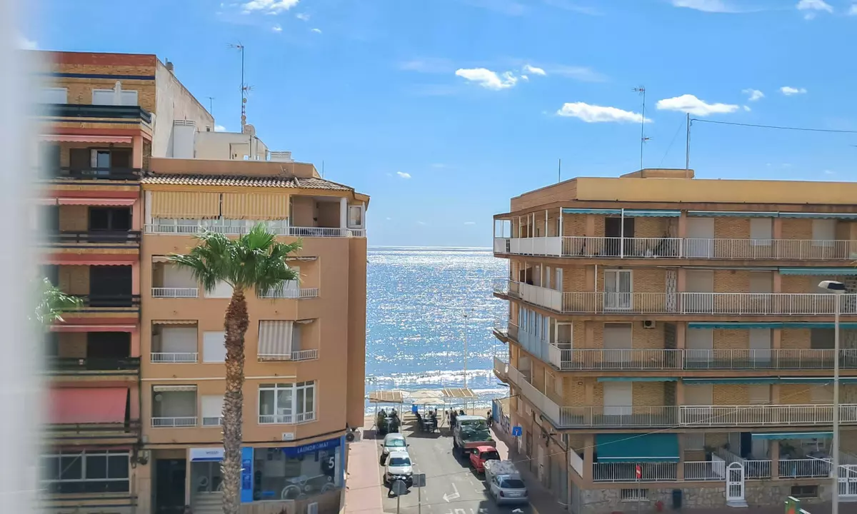 3-bedroom Apartment In Torrevieja, Spain (119 M²)