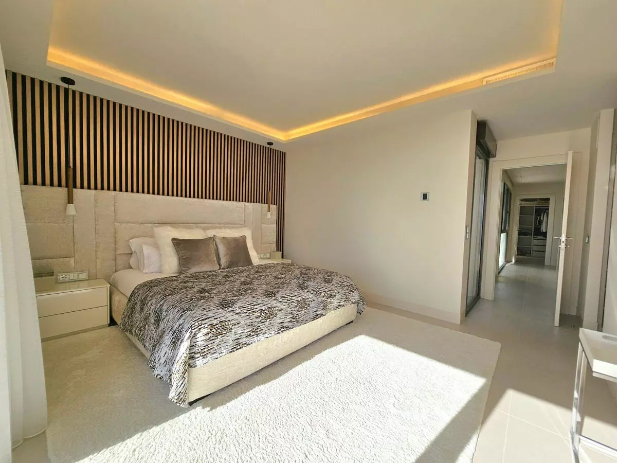 4-bedroom Town House In Estepona, Spain (291 M²)
