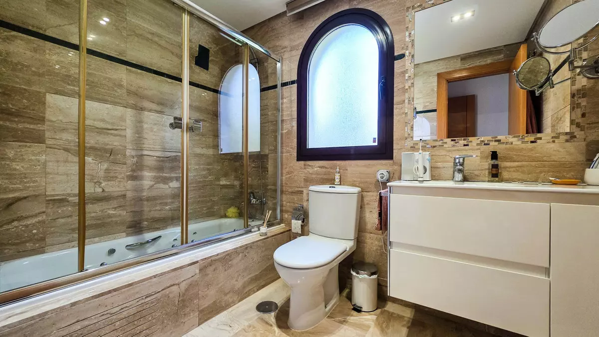 3-bedroom Apartment In Casares, Spain (140 M²)