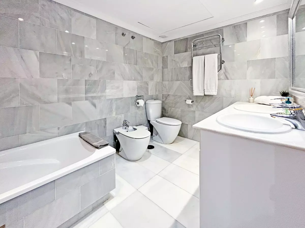 2-bedroom Apartment In Marbella, Spain (112 M²)