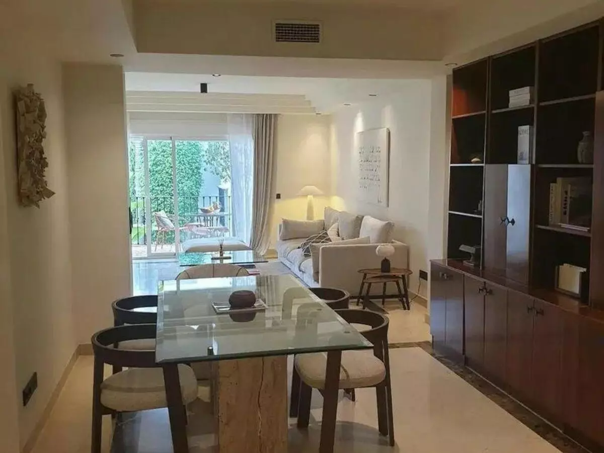 3-bedroom Apartment In Marbella, Spain (180 M²)