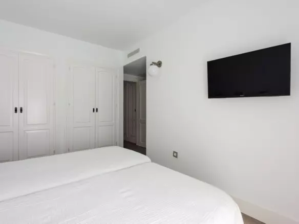3-bedroom Town House In Marbella, Spain (132 M²)