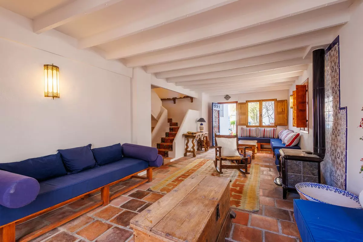 3-bedroom Town House In Comares, Spain (132 M²)