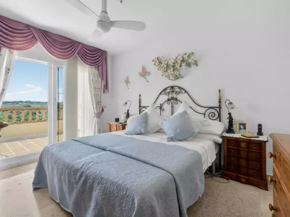 5-bedroom Villa In Orihuela, Spain (214 M²)