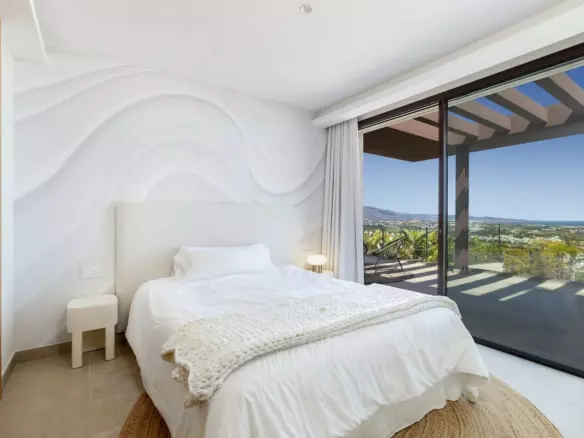 5-bedroom Villa In Benahavis, Spain (407 M²)
