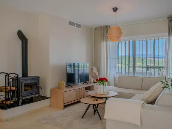 2-bedroom Apartment In Estepona, Spain (118 M²)