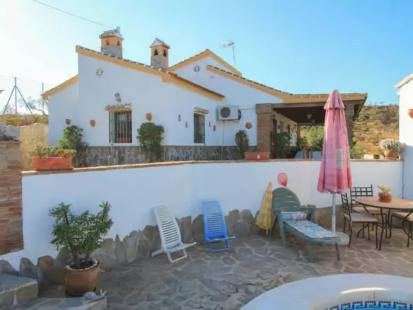 3-bedroom Villa In Guaro, Spain (93 M²)
