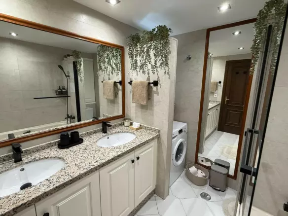 1-bedroom Property In Miraflores, Spain (62 M²)